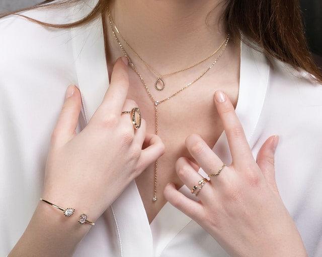 Why gold and silver jewelry endure - BestShop