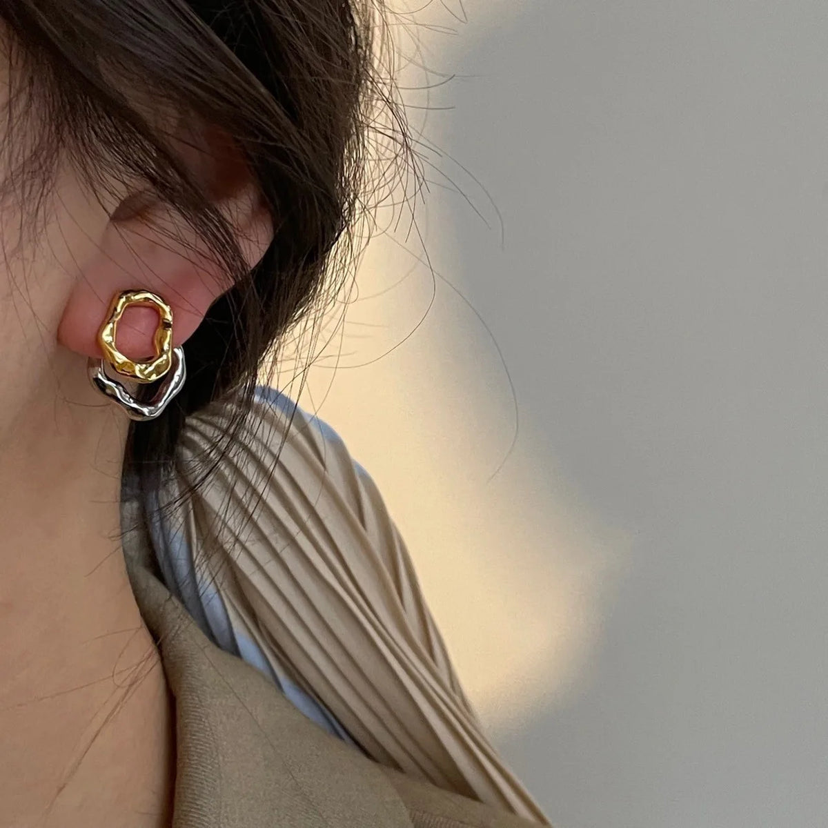 Two-wear Irregular Gold Sliver Circles Earring