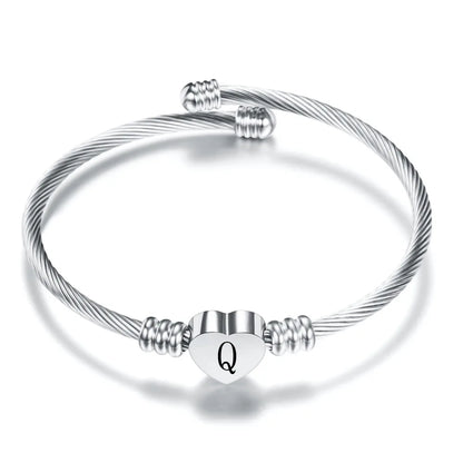 Bracelet manchette en acier inoxydable avec lettre initiale