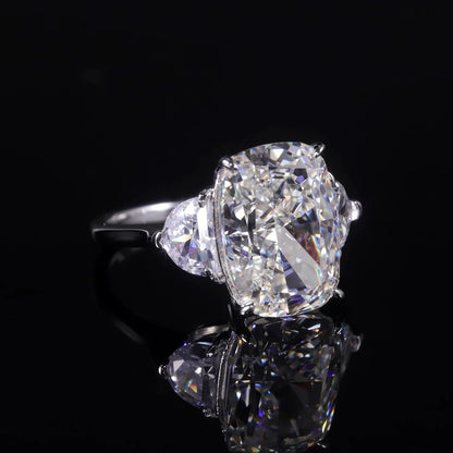 Anillo elegante de circonita cúbica amarilla clara