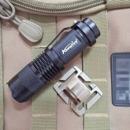 Lampe de poche pivotante à anneau en U pour sac à dos de travail