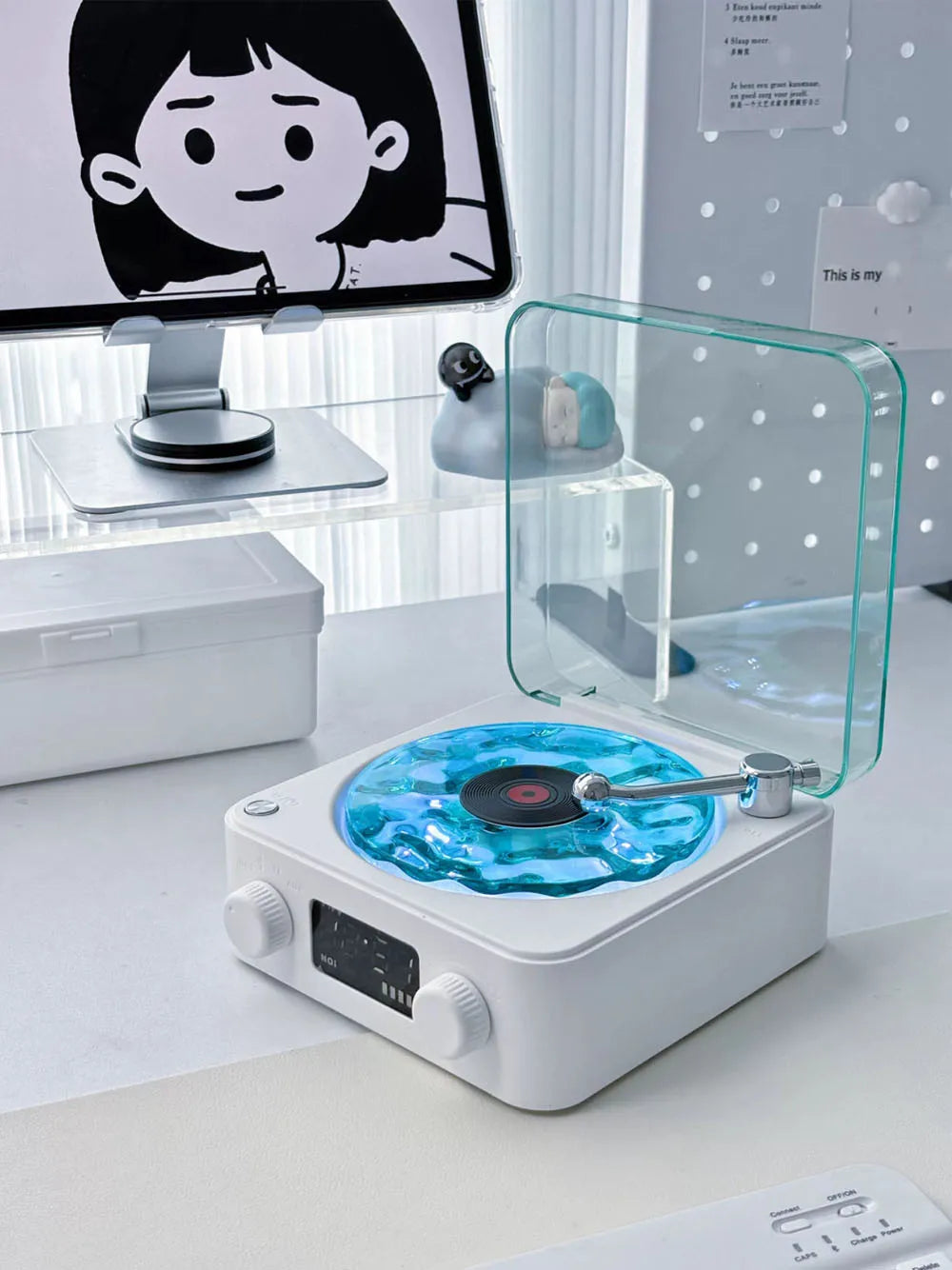 Mini Retro White Noise Bluetooth Speaker