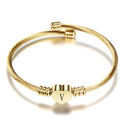 Bracelet manchette en acier inoxydable avec lettre initiale